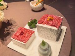 -左庭右院鲜牛肉火锅黑金店(陆家嘴中心店)