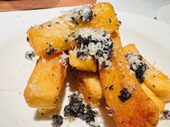 -Mogul Eatery·大亨餐酒馆