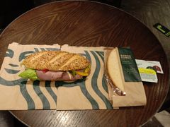 -星巴克臻选(南京金茂览秀城店)