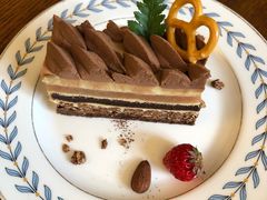 茉莉白桃巧克力慕斯-良友书坊(安徽路店)