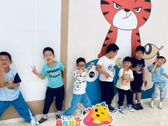 -月星环球港赢在起点早教中心·亲子托班早教体验课儿童兴趣班逻辑思维专注力幼小衔接(普陀中心)