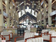 -亚龙湾喜来登·美景台大堂吧