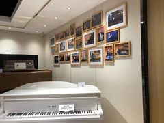-柏斯音乐艺术中心·钢琴·吉他(上音店)
