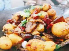 干锅腊肉小土豆-建辉湖南土菜馆(南大街店)