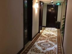 -上海御花园酒店