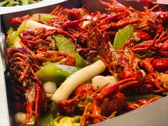 -茸梅路右拐龙虾-农家菜(松江店)