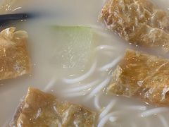 -凯峰鱼汤米线(金利達店)