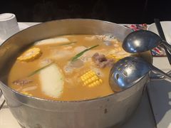 -肥仔文澳门猪骨煲(南京西路店)