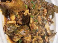 -黄泥岗·地道湖北菜(奥特莱斯店)