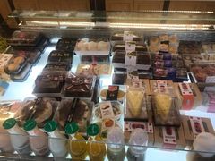 -聚利来食品(南戴河店)