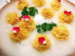 雾都虾球-山顶顶概念四川菜(黄埔大道店)
