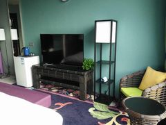 -喜鹊愉家酒店(无锡东亭八佰伴中心柏庄地铁站店)