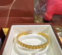 -周生生Chow Sang Sang(天津恒隆广场店)