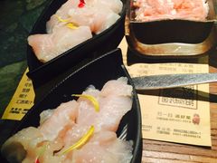 -老牌坊云南鱼豆花火锅(嵩山店)