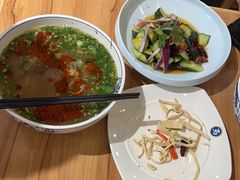 -西部马华清真兰州牛肉面·烧烤夜市(三里河店)