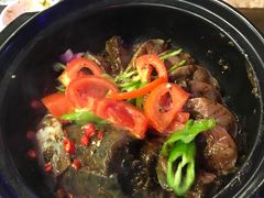 -刘姐啤酒鱼民族演艺餐厅(西街总店)
