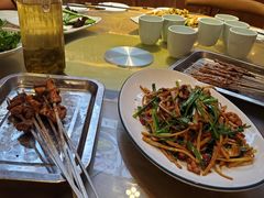 -钟记家菜(红专南路店)