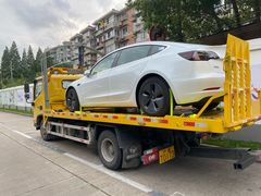 -TESLA 特斯拉(上海太古汇体验店)
