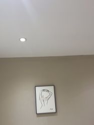 -HEYAN荷妍专业脱毛连锁机构