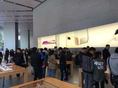 -Apple零售店(华贸购物中心店)