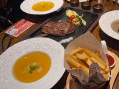 -1886德国汽车餐厅(外滩中央店)