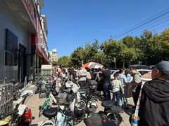 -闫家驴肉老店(华电一校店)