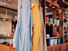 -ROAST coffee & eatery