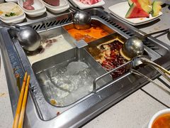 -海底捞火锅(新松江路店)