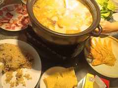 -宣威山野人家·云南菜·菌火锅(金碧店)
