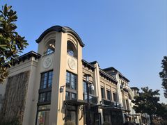 -比斯特上海购物村精品奥特莱斯