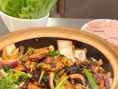 -胡须佬鸡煲四季火锅店(石厦西村直营店)