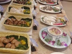 -沪华海鲜大酒楼(南汇店)