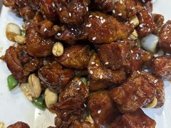 -六和聚传统烤鸭.天津菜(和平店)
