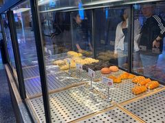 面包甜点陈列柜-LELECHA乐乐茶(上海五角场万达广场店)