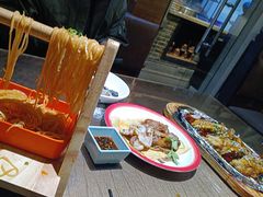 -东口码头·烧鸽子·鱼头泡饼·地方菜(金鹰悦城店)