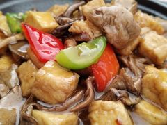 -天天向上素食餐厅(五台山店)