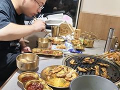 -金会长自助海鲜·烤肉(人民广场店)