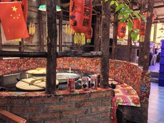 -鱼窝棚柴火铁锅炖(富山屯店)