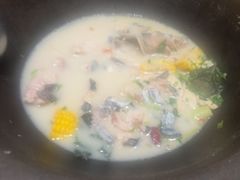 -鲜潭蒸汽石锅鱼(五道口购物中心店)