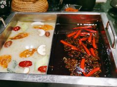 -重庆九记老火锅(广场店)