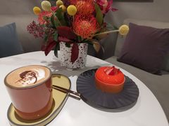 -潮一不贰·法式甜品·生日蛋糕·西式简餐(外滩店)