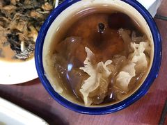 冰糖炖梨-护国寺小吃(地安门店)