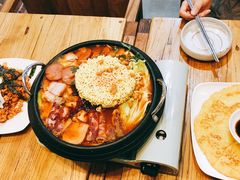 部队锅-李先生的首尔小馆(松江启源广场店)