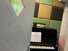 -梅纳·钢琴声乐架子鼓Mena Music(双井店)