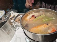 -领鲜活海鲜榴莲自助火锅(东门店)