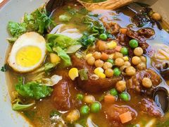 -百春原湖南牛肉粉(百联世纪店)