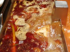 -海底捞火锅鲜切牛肉主题店(长寿路店)