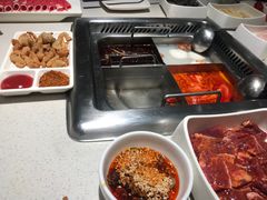 -海底捞火锅鲜切牛肉主题店(长寿路店)