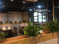 大堂-凤兴鸡煲(宝安海雅店)