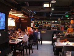 -鸣记脆皮烤鱼·海鲜烤鱼(三八广场店)